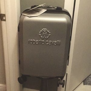 NWT Roberto Cavalli hard traveling case in Silver size 20 Trolley Unica